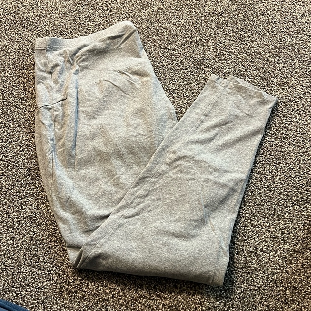 Time and Tru Maternity Leggings